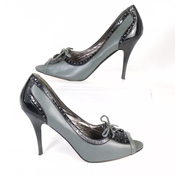 Joey Women's 9.5 Peep Toe 4" High Heels Bow Patent Brogue Trim Academia Preppy - Picture 5 of 8